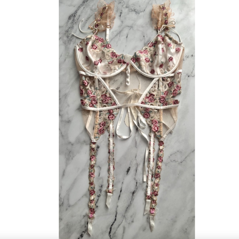 For Love & Lemons Nwt Rose Embroidery Underwire Siena Bustier Garter Straps 38DD